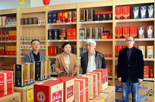 中國酒類流通協(xié)會(huì)專職副會(huì)長(zhǎng)劉員蒞臨酒客來參觀指導(dǎo)，共促酒類經(jīng)營(yíng)發(fā)展新篇章